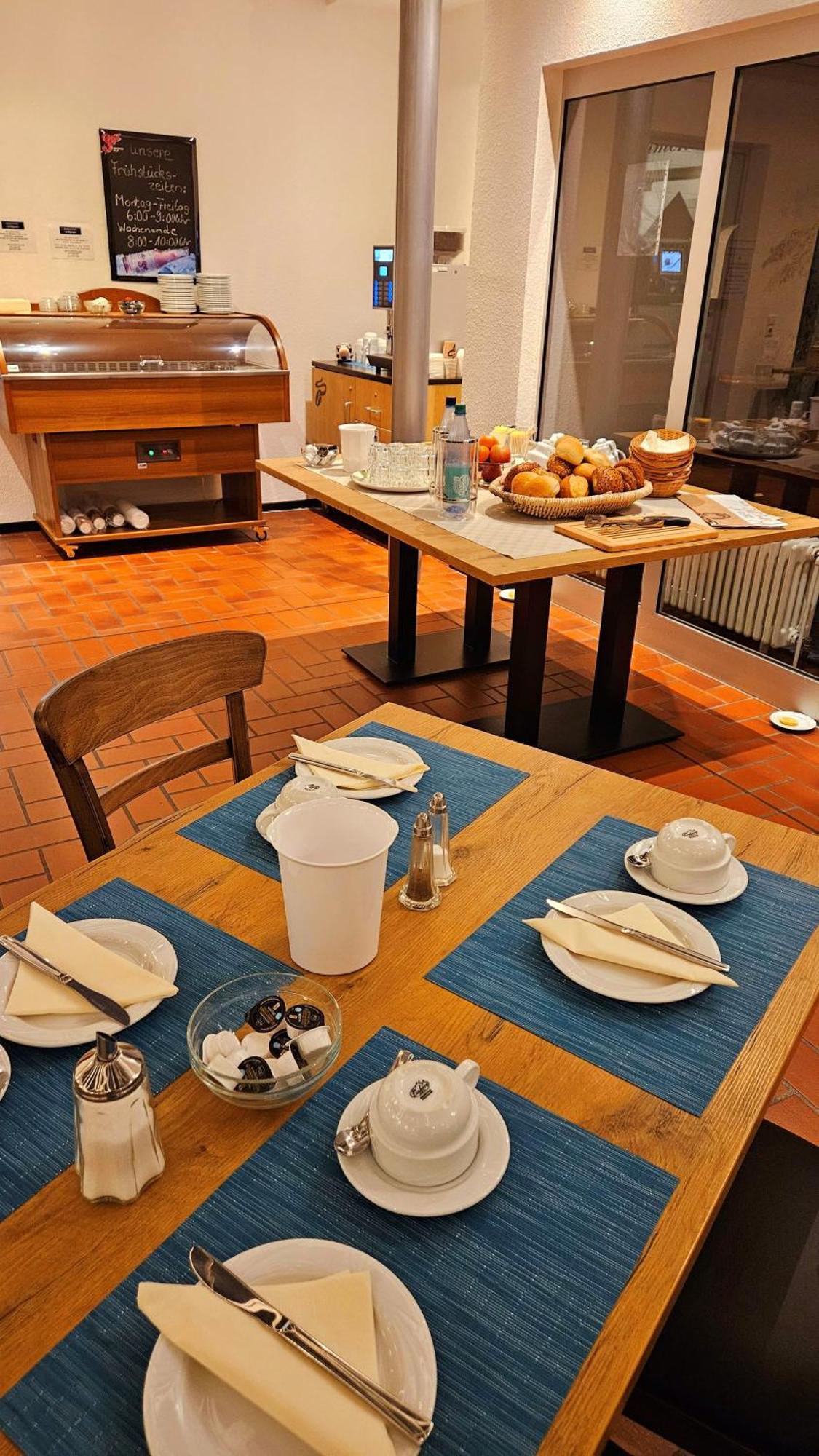 Aparthotel Hoeper Oyten Bagian luar foto