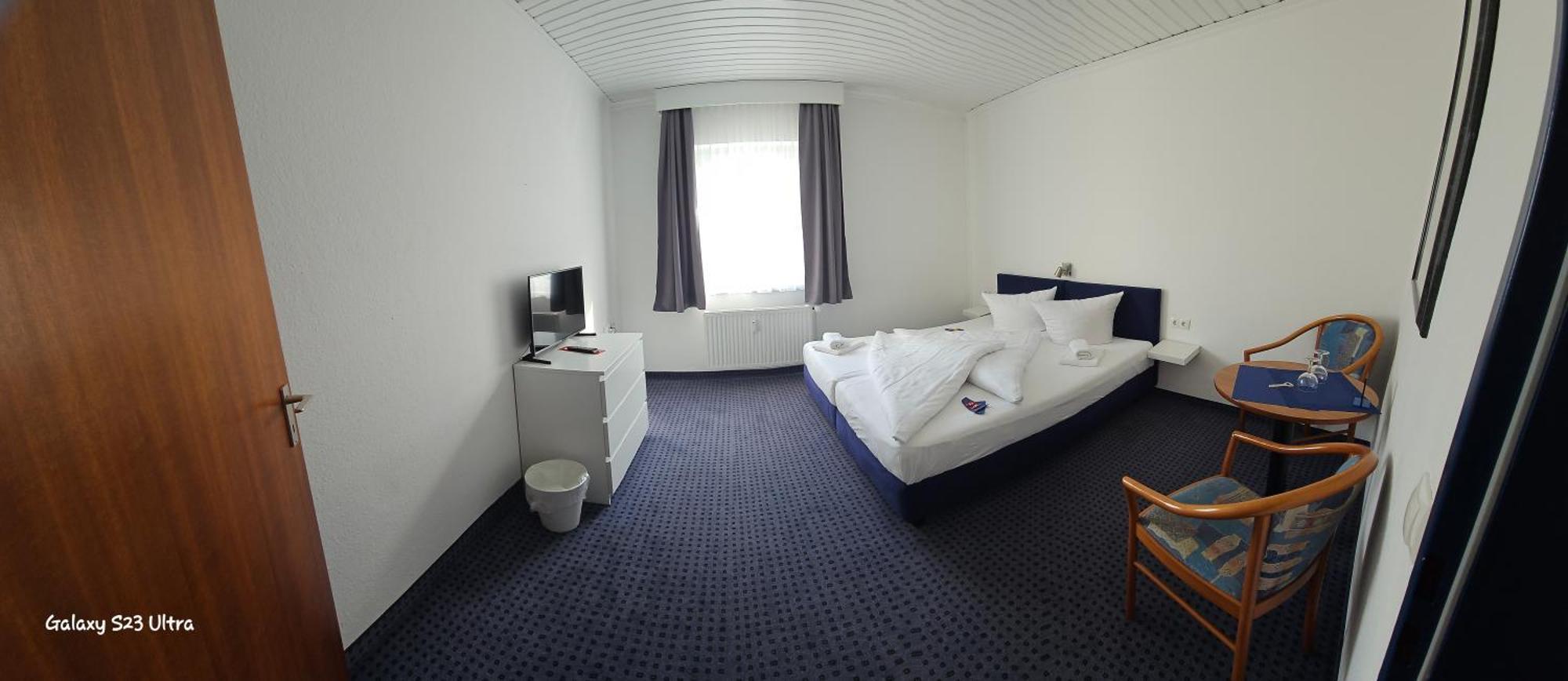 Aparthotel Hoeper Oyten Bagian luar foto