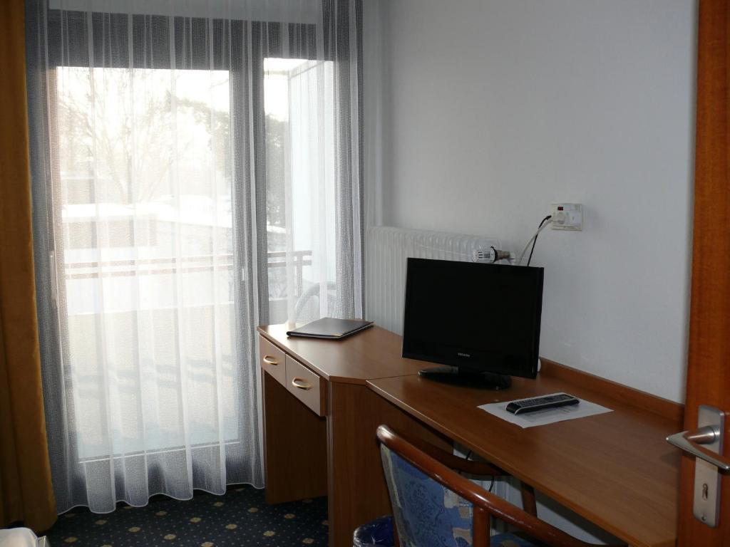 Aparthotel Hoeper Oyten Bagian luar foto
