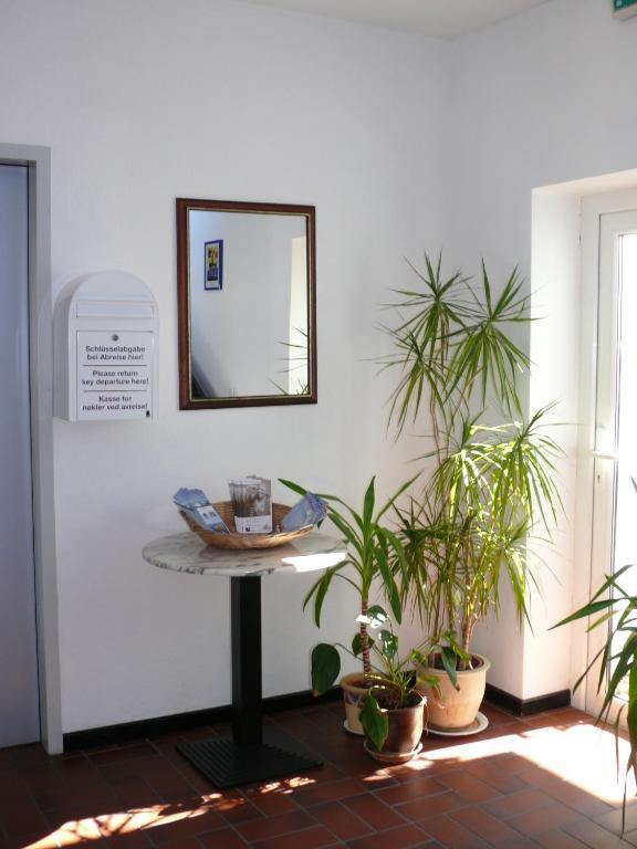 Aparthotel Hoeper Oyten Bagian luar foto